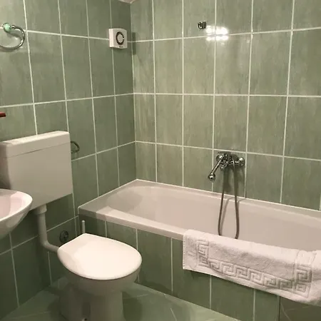 Apartment Pulic *