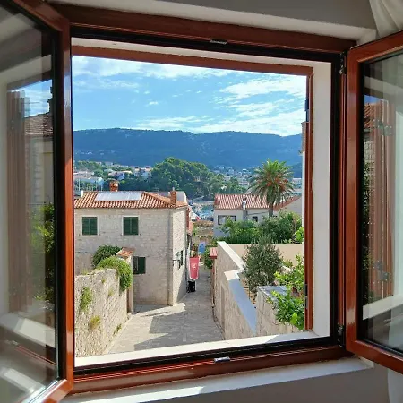 Daire Pulic Rab Town