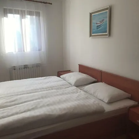 Apartment Pulic