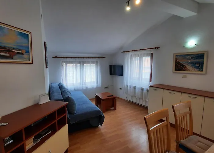 Pulic Apartman